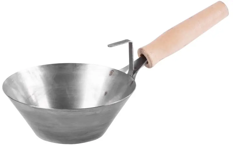 Vezi acum Oală de zidărie 160 R, lemn. mâner
