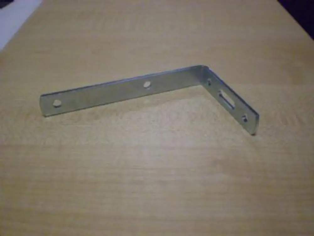 Suport metalic 100x15x3 mm / 50buc Ofertă