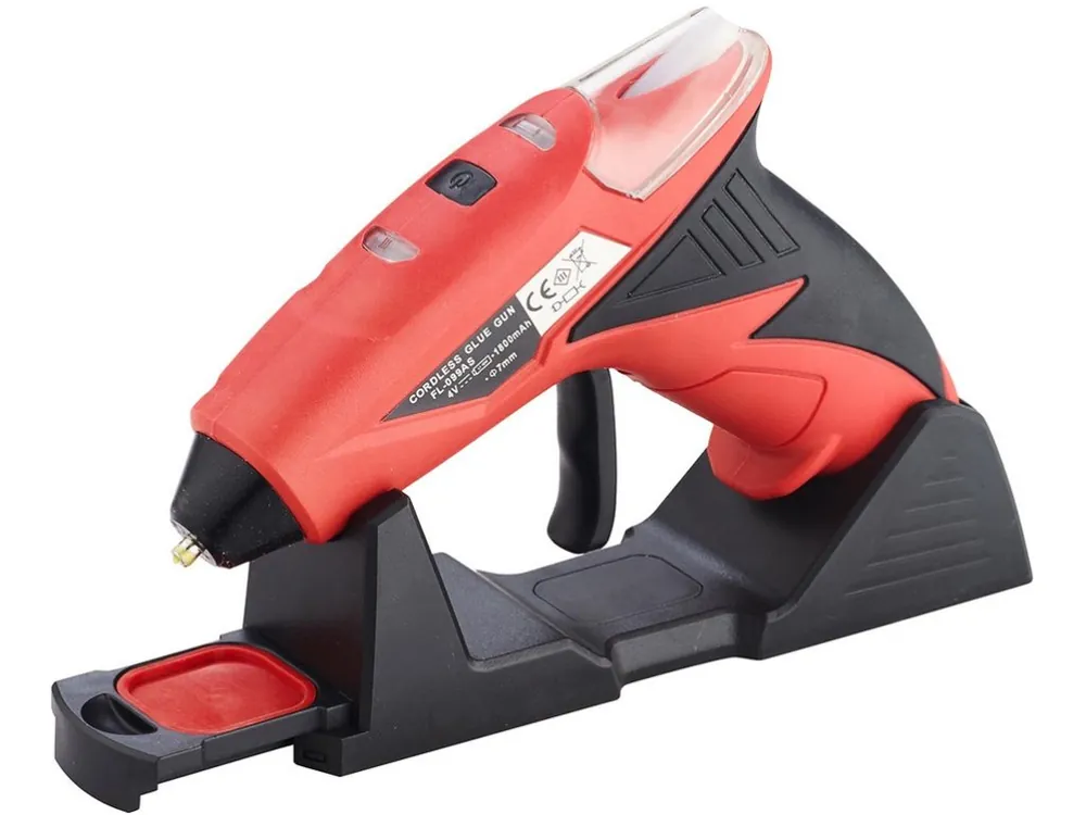 Pistol de topire AKU 15 W dia 7,2 mm + 6 bețișoare Vezi acum